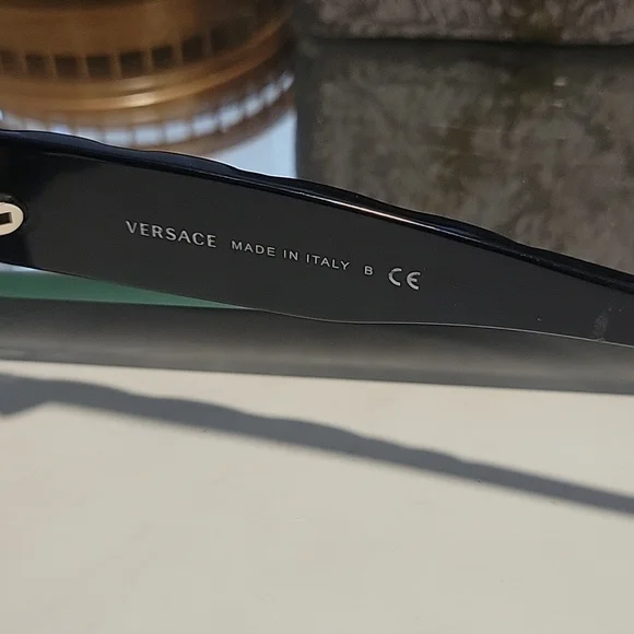 Versace 4154-B GB 1/13 - greenwatershopping.com display picture 3